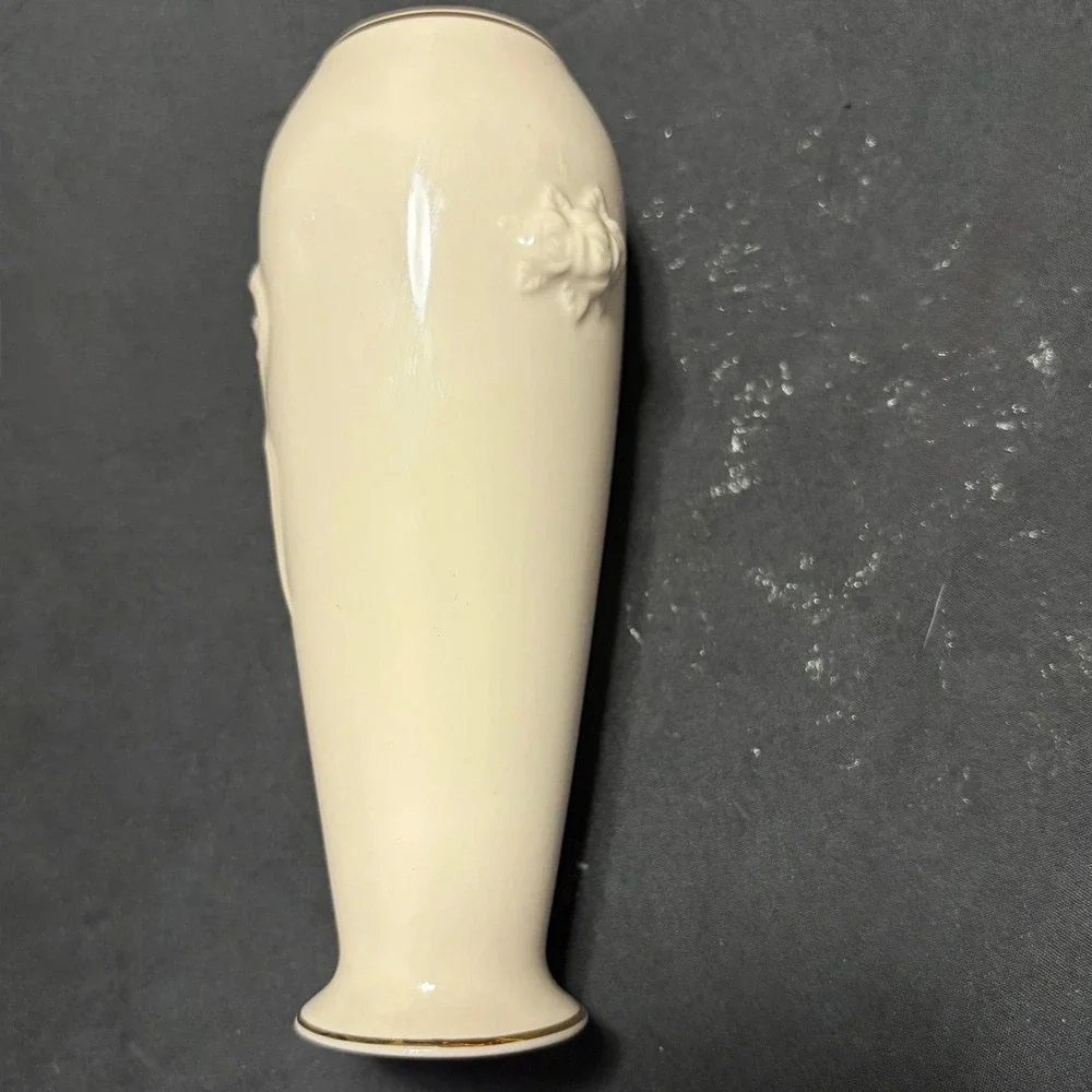 Lenox Handcrafted Thailand Ivory Porcelain Bud Vase Raised Floral Gold Trim
